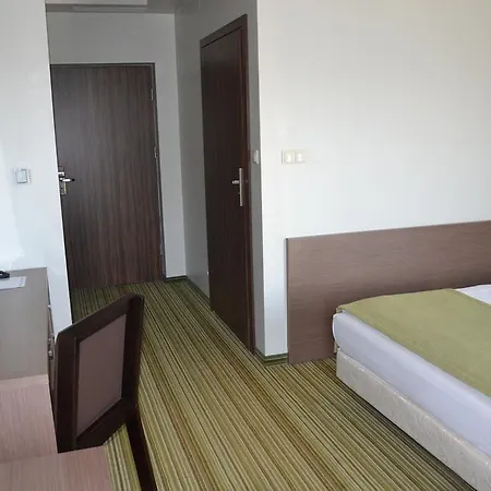 Hotell Pod Debem