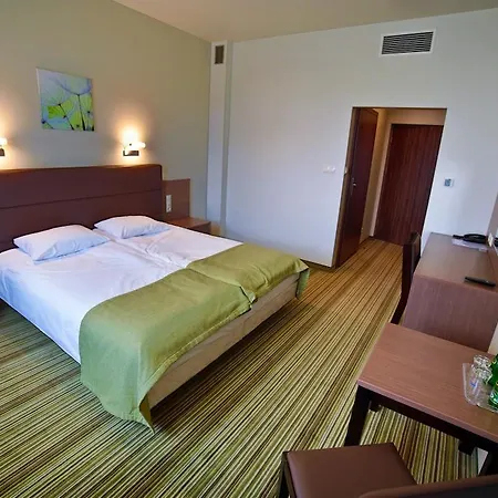 Hotell Pod Debem 3*