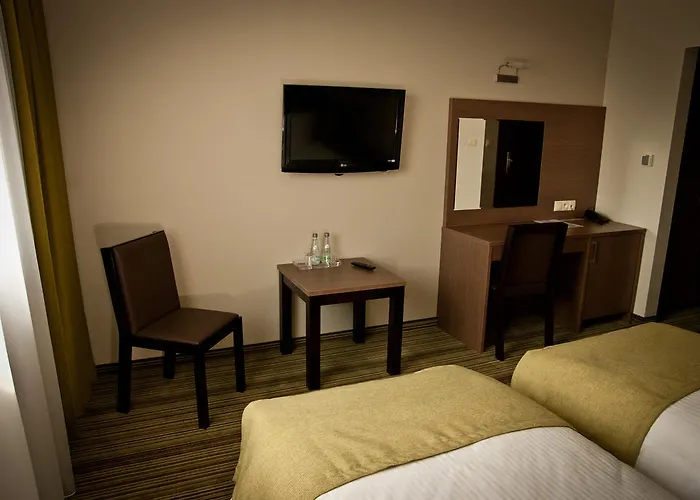 Pod Debem Hotel Tarnau